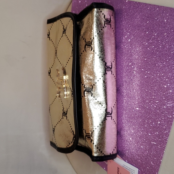Juicy Couture 💘NWT💘 Shiny Gold Metallic Cosmetic Travel Bag with Hanger! - Picture 15 of 15